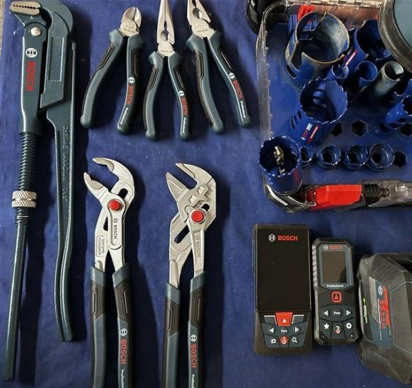 Some wrenches and Bosch Power Tools up close