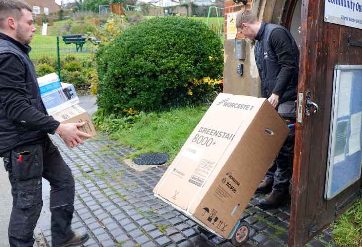 Installers with Worcester Bosch 8000+ boiler