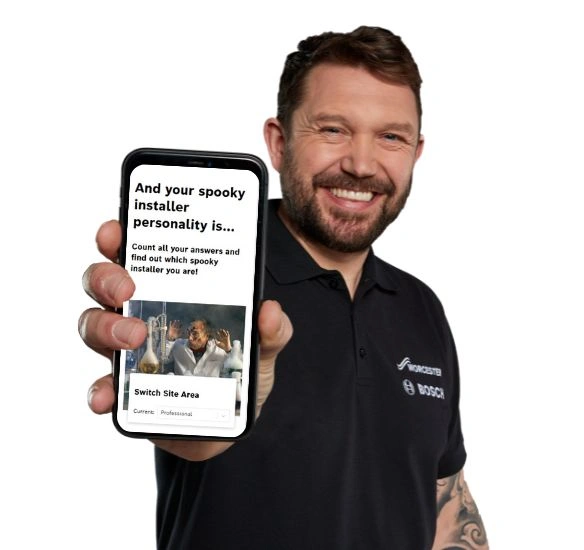 Installer holding phone with the quiz on the screen