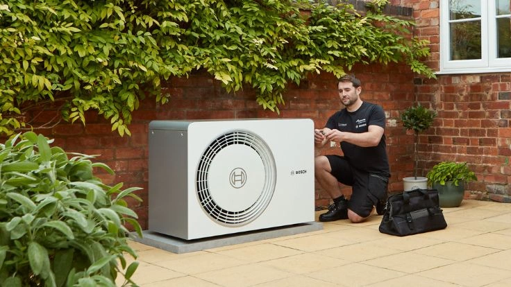 Installer with heat pump