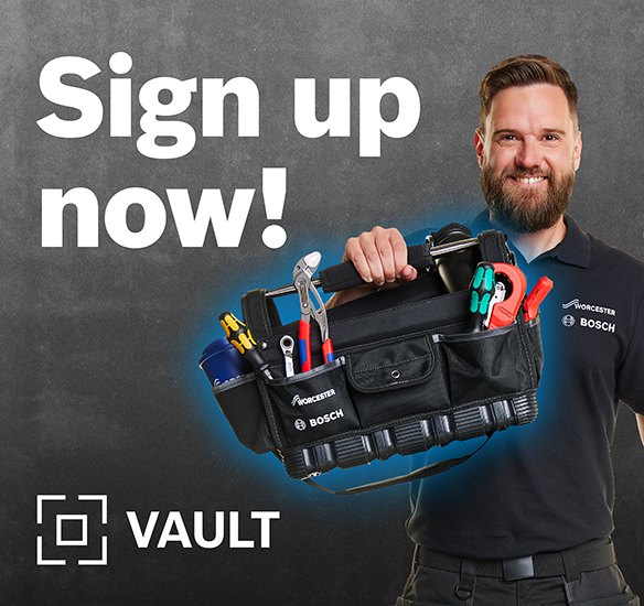 Installer holding toolbag with sign up now