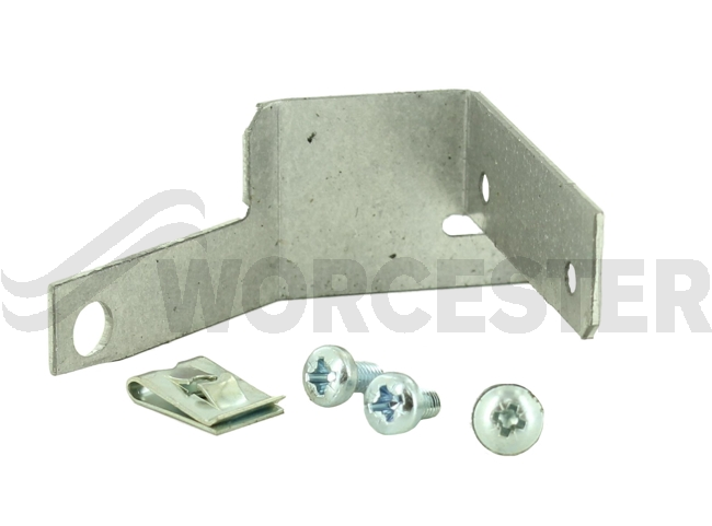 Flue outlet support bracket