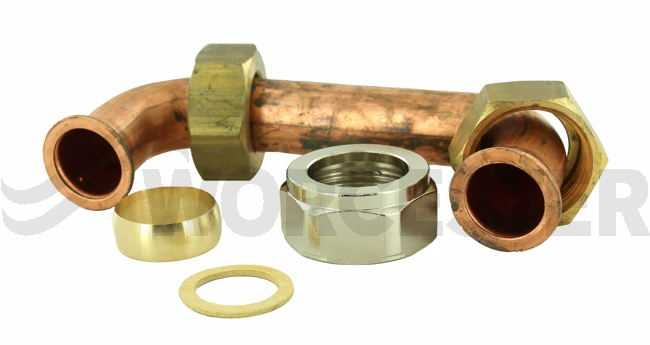 Pipe water-water heat exchanger to tank