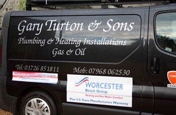 Gary Turton & Son's Logo